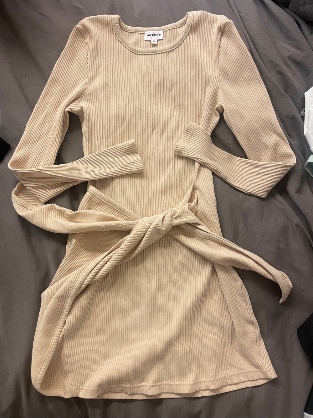 Superdown dress in beige/cream - small